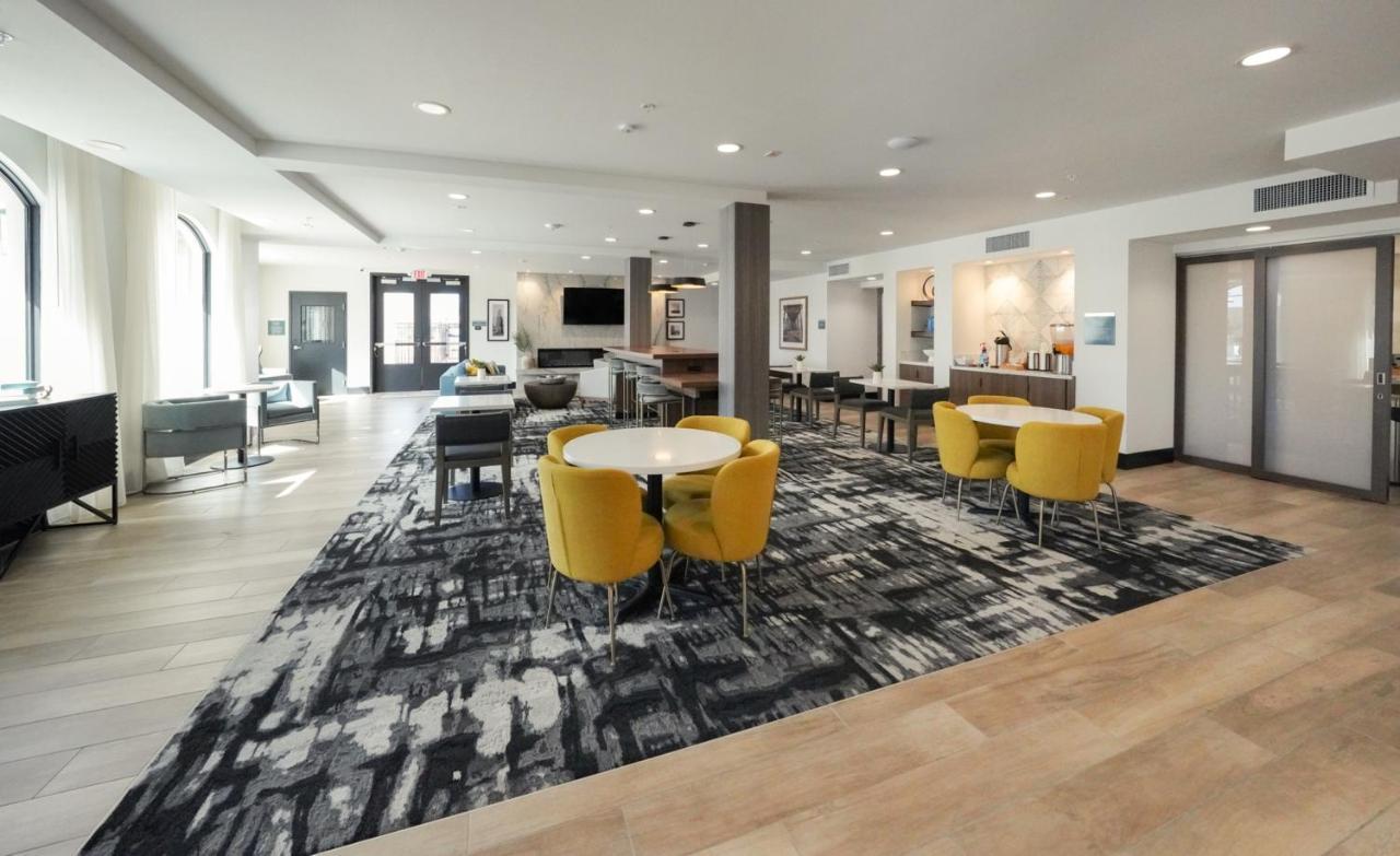 La Quinta Inn & Suites By Wyndham Santa Cruz Luaran gambar