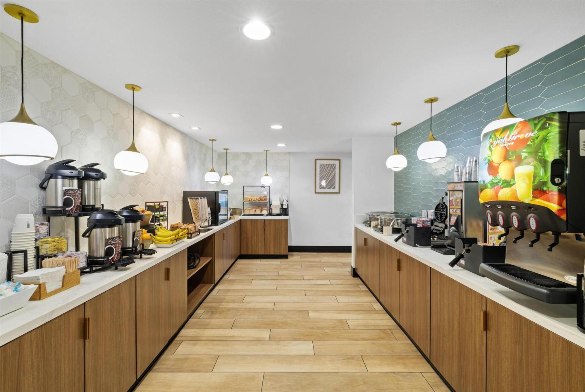 La Quinta Inn & Suites By Wyndham Santa Cruz Luaran gambar
