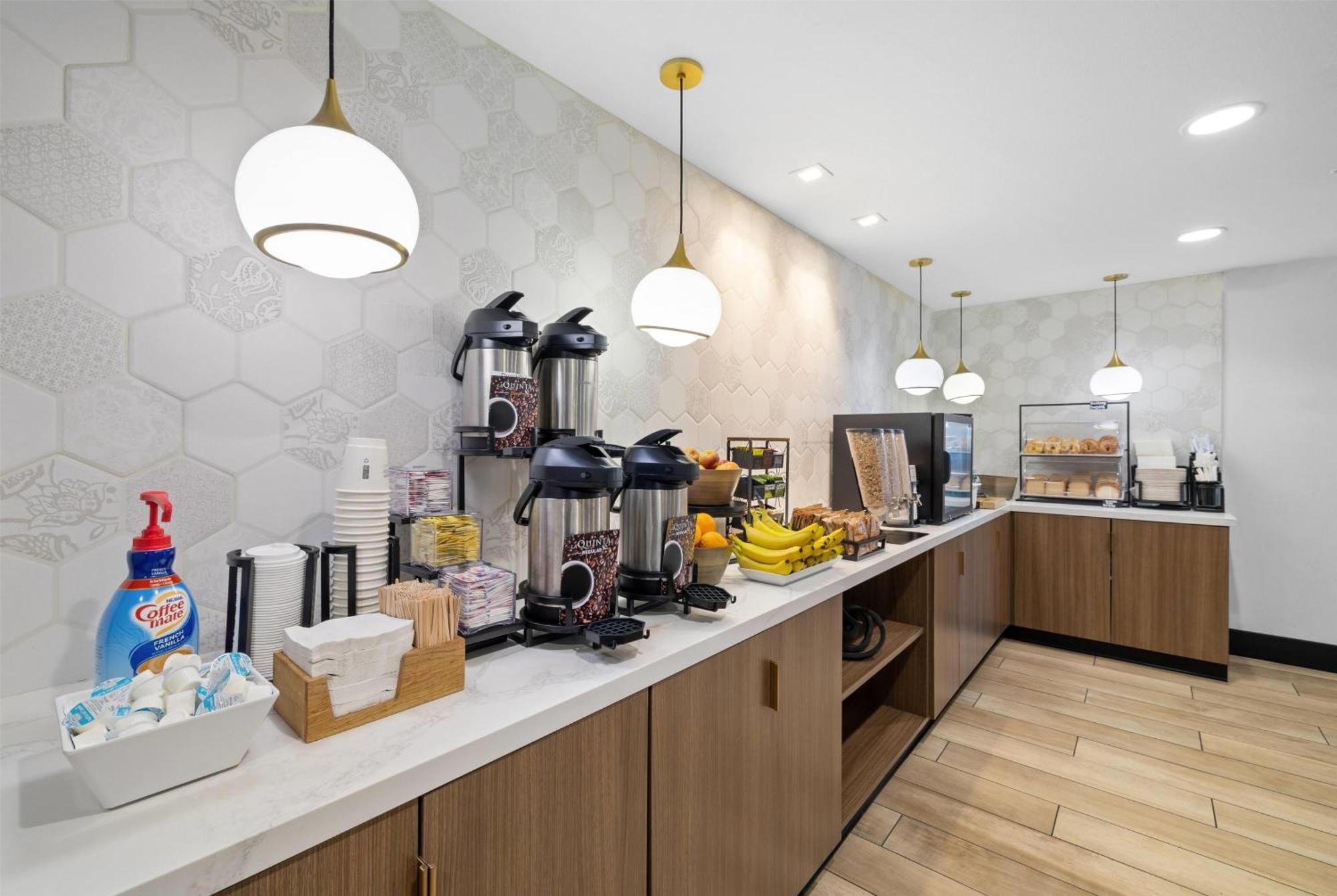 La Quinta Inn & Suites By Wyndham Santa Cruz Luaran gambar