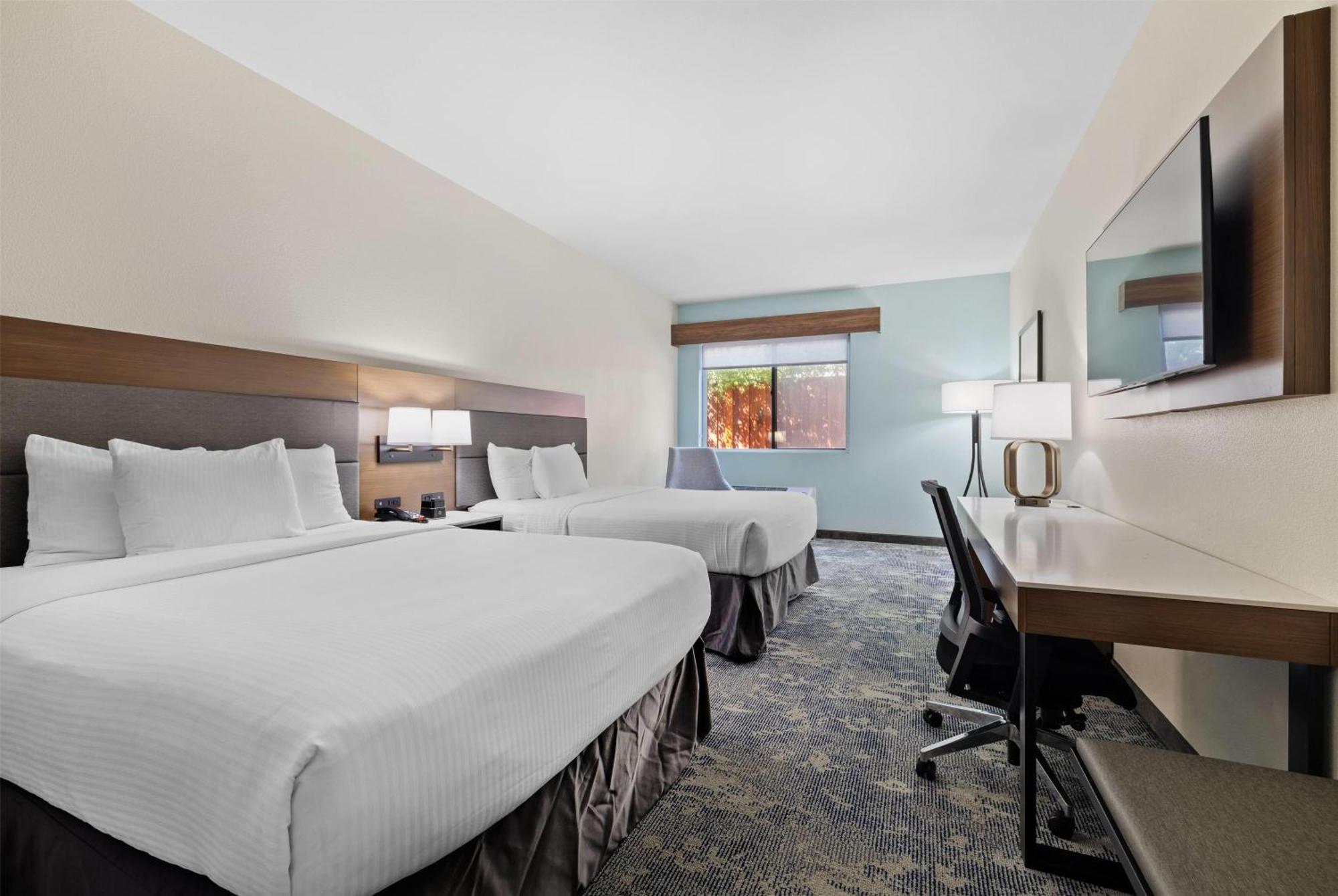 La Quinta Inn & Suites By Wyndham Santa Cruz Luaran gambar